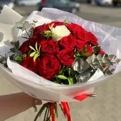 Kwiaty na Walentynki: Wybierz idealny bukiet i wyraź swoje uczucia