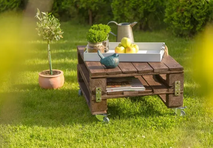 Stolik ogrodowy DIY: Zrób to sam krok po kroku i oszczędź!