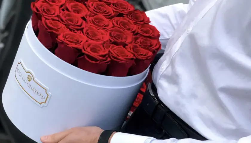 Kwiaty na Dzień Kobiet: Jak wybrać idealny bukiet? Poradnik