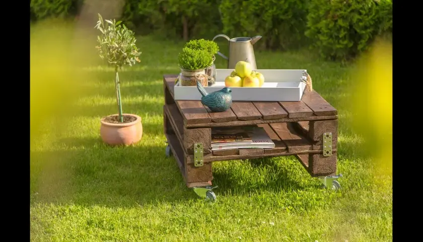 Stolik ogrodowy DIY: Zrób to sam krok po kroku i oszczędź!