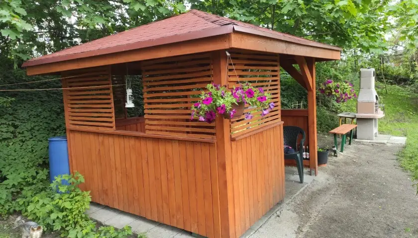 Altana ogrodowa: Jak zrobić krok po kroku? Kompletny poradnik DIY