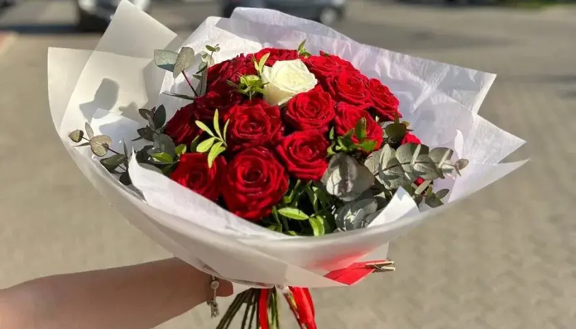 Kwiaty na Walentynki: Wybierz idealny bukiet i wyraź swoje uczucia