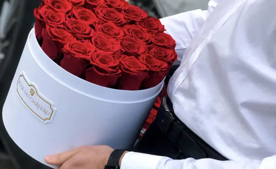 Kwiaty na Dzień Kobiet: Jak wybrać idealny bukiet? Poradnik