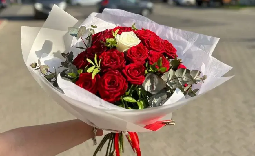 Kwiaty na Walentynki: Wybierz idealny bukiet i wyraź swoje uczucia